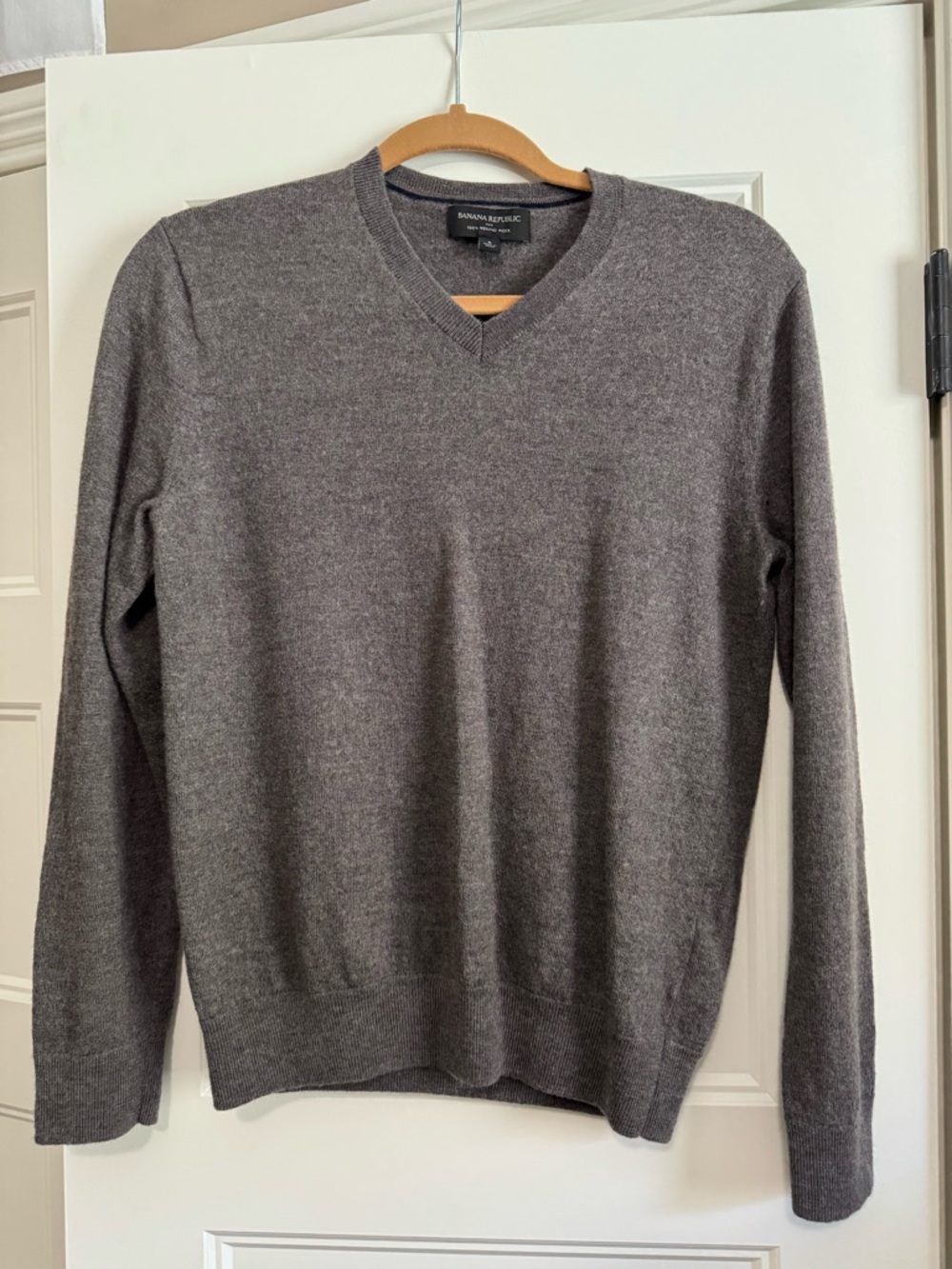 Banana Republic Merino Wool V-Neck Sweater